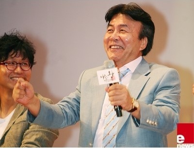 더블클릭을 하시면 이미지를 수정할 수 있습니다